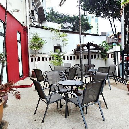 Number Eight Guesthouse Kuala Lumpur Ngoại thất bức ảnh