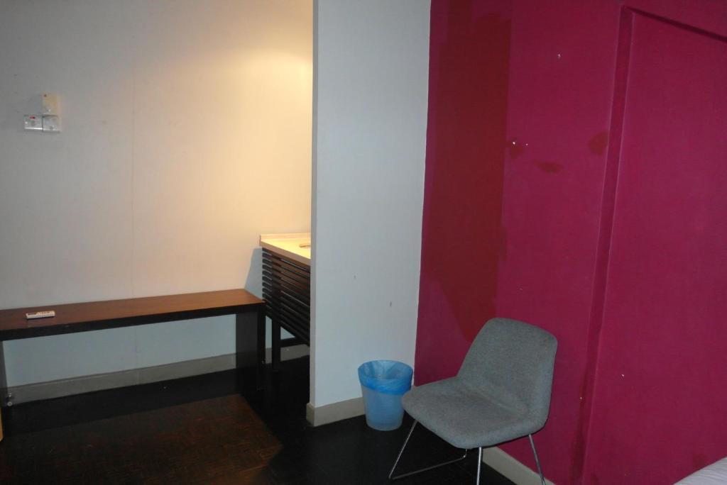 Number Eight Guesthouse Kuala Lumpur Phòng bức ảnh