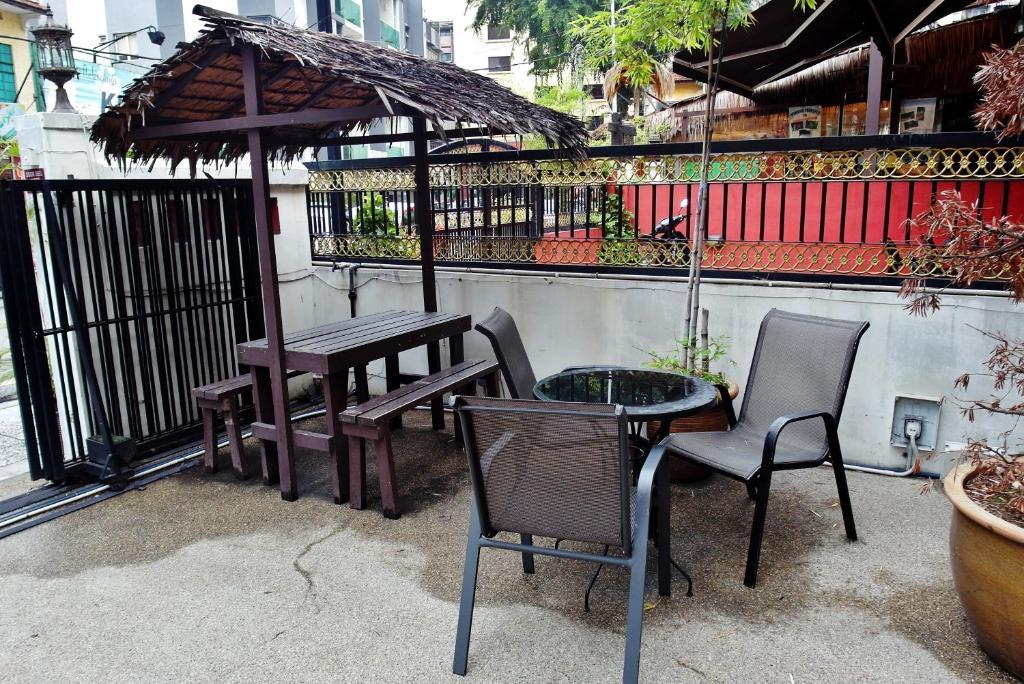 Number Eight Guesthouse Kuala Lumpur Ngoại thất bức ảnh